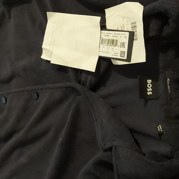 Boss Men's Regular-Fit Shirt - Picture 2 of 4